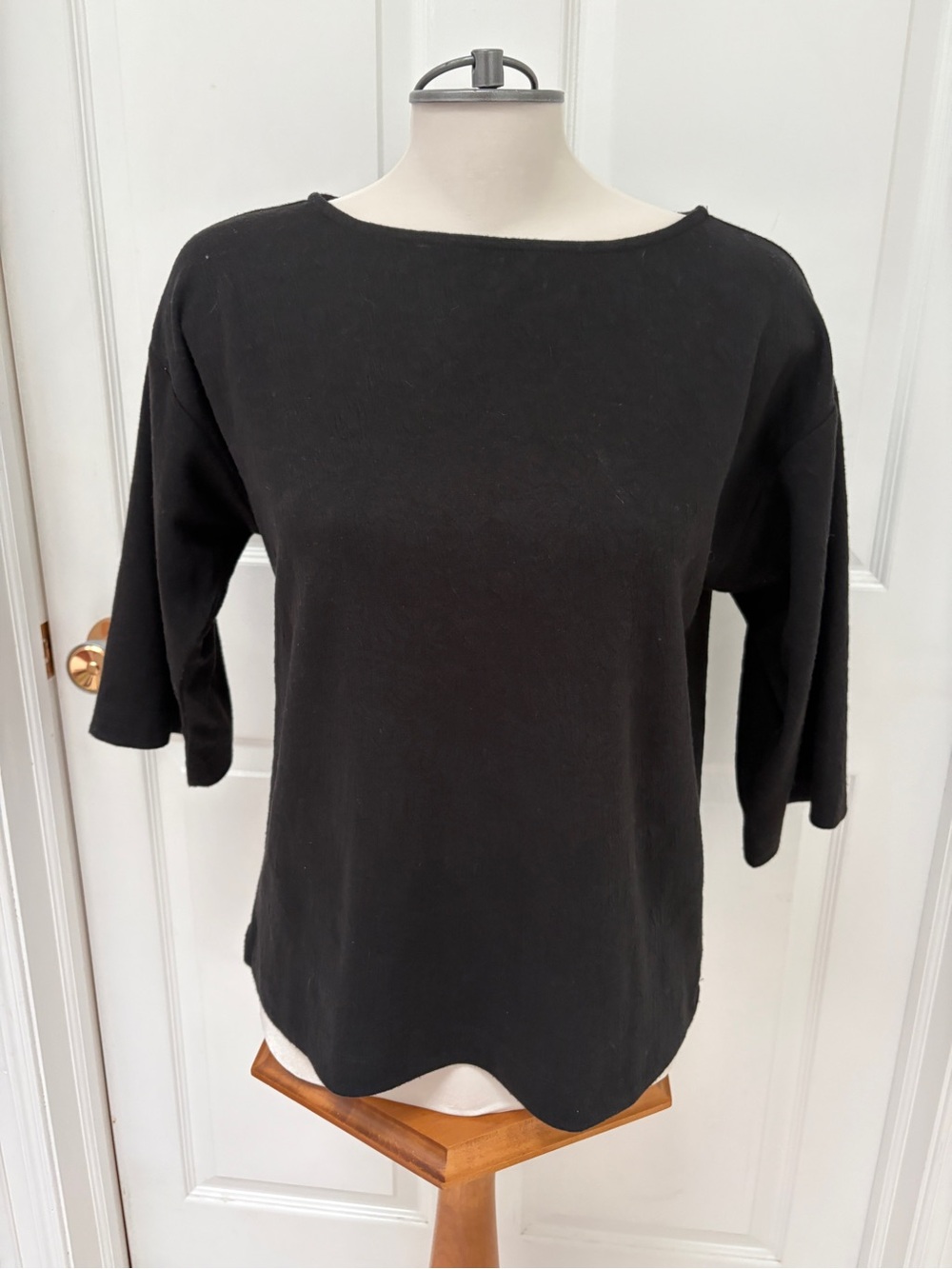 bobeau Black Boat Neck Three-Quarter Sleeve Sweater ladies small